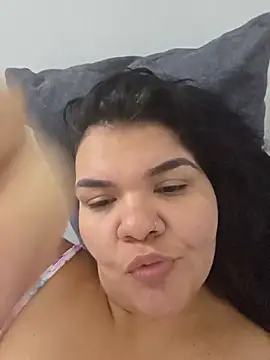 Snapshot of DiosaBelle chatting on June 2, 1:16 am DiosaBelle online show from June 2, 1:16 am