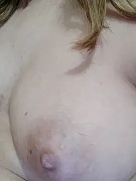 naughty vivian online show from June 9, 10:44 pm
