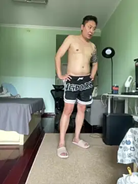 mrcake666 online show from June 20, 6:29 am