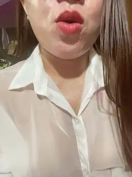 Poppy dogy online show from May 16, 2:10 am