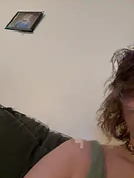 VeronicaEve online show from May 8, 6:23 pm