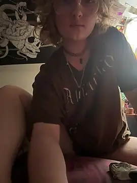 VeronicaEve online show from May 13, 6:53 am