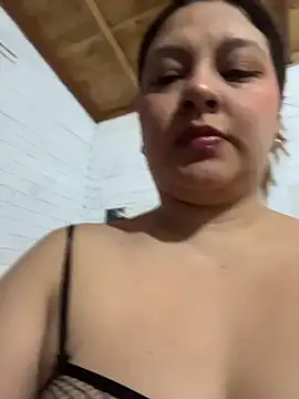 Snapshot of Arya_Rose69 chatting on July 15, 12:23 pm Arya Rose69 online show from July 15, 12:23 pm