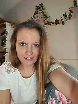Candy Cougar online show from May 21, 8:55 am
