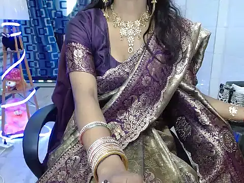 Annu 07 online show from June 1, 8:36 am