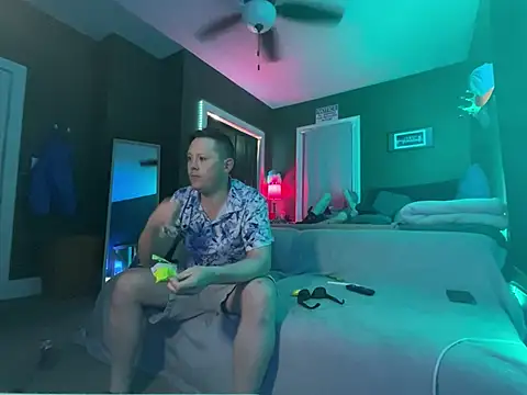 thick d energy1 online show from May 18, 3:06 am