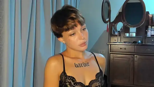 DollieRush online show from June 8, 3:12 pm