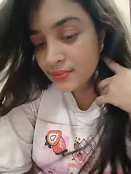 Snapshot of Joya-02 chatting on June 18, 8:25 pm Joya-02 online show from June 18, 8:25 pm