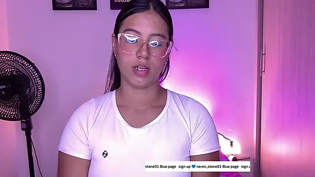 Raven stonee01 online show from July 9, 1:28 am