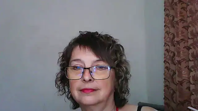 ElizabethGorden online show from June 10, 10:49 am