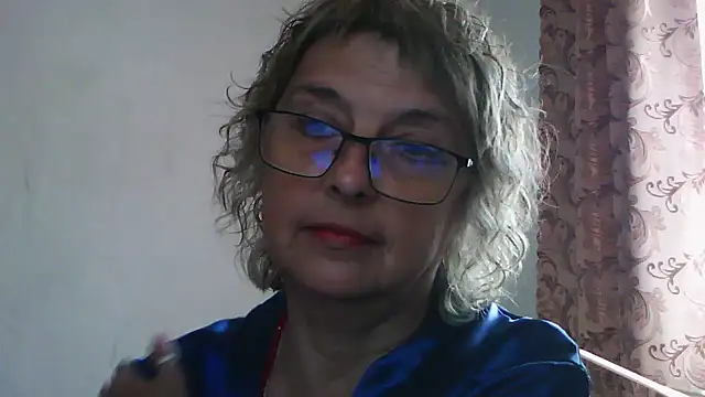 ElizabethGorden online show from June 27, 6:19 am