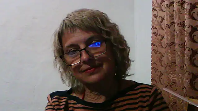 ElizabethGorden online show from July 25, 6:58 pm