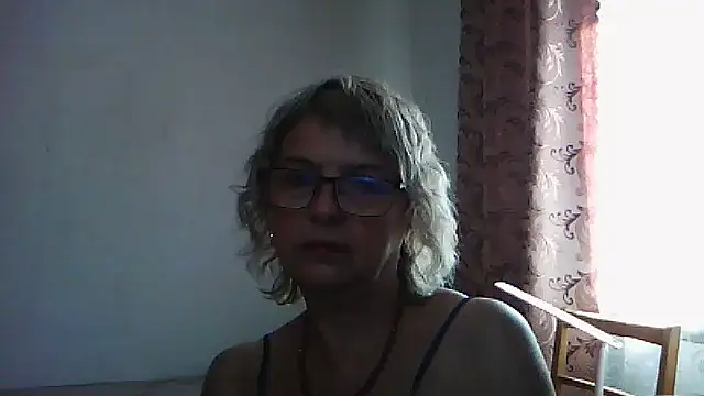 ElizabethGorden online show from July 29, 6:56 am