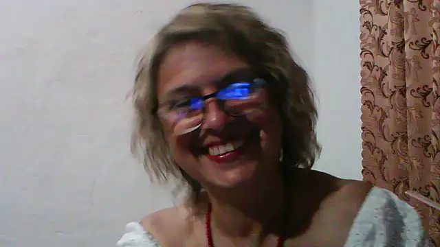 ElizabethGorden online show from July 7, 6:33 pm