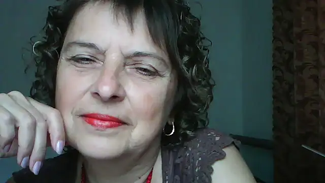 ElizabethGorden online show from May 25, 11:53 am