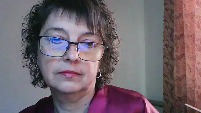 ElizabethGorden online show from May 24, 3:39 am