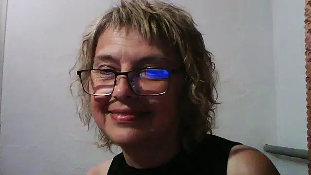 ElizabethGorden online show from June 28, 7:20 pm