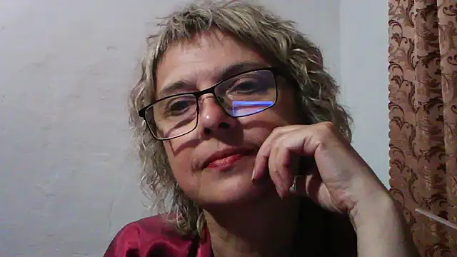 ElizabethGorden online show from June 20, 7:19 pm