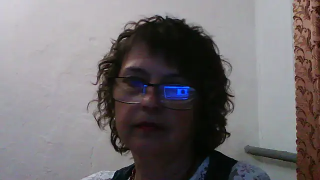 ElizabethGorden online show from June 2, 5:35 pm
