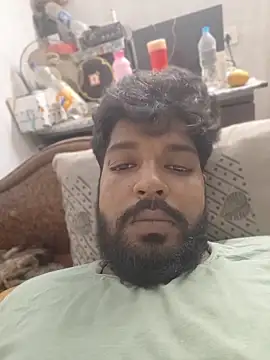 smallIdick 69 online show from May 10, 12:20 pm