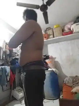 smallIdick 69 online show from May 14, 5:54 pm