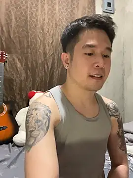xanderalex13 online show from May 14, 5:59 am