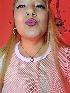 Venuss Milf online show from May 26, 11:25 pm