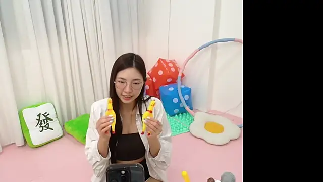 yoyo202605 online show from June 30, 12:05 pm