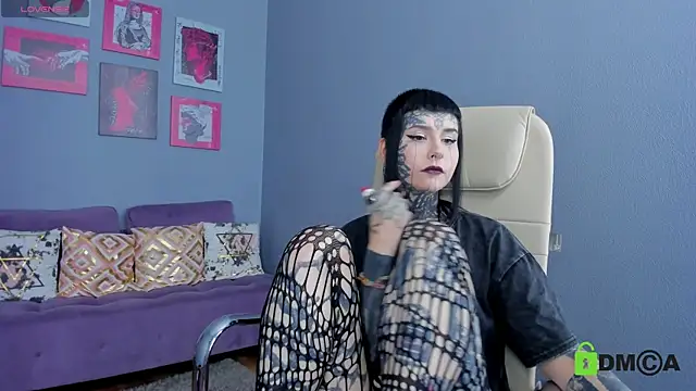 Snapshot of Bloood__Mary chatting on July 22, 8:44 pm Bloood Mary online show from July 22, 8:44 pm