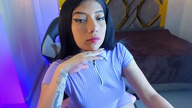 Ey Im simone  online show from May 14, 12:24 pm