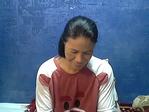 hotchilimom online show from October 12, 8:54 pm