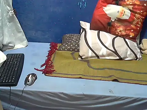 hotchilimom online show from September 16, 8:04 am