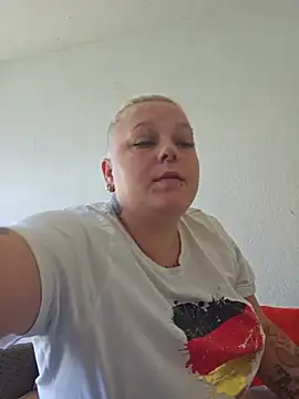 Lady Peggi online show from June 14, 9:21 am