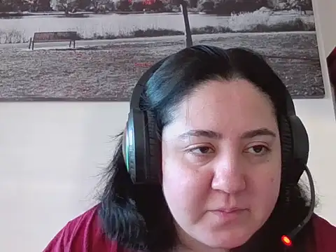 IsabellaJacobs online show from May 7, 3:55 am