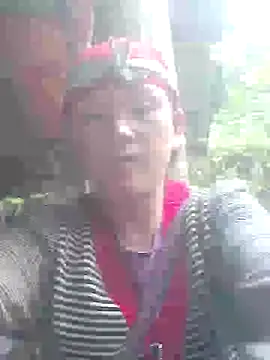 yeuanh1 online show from May 11, 1:18 am