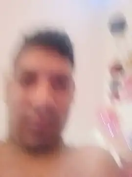 Snapshot of Petterleonel123 chatting on July 1, 1:11 pm Petterleonel123 online show from July 1, 1:11 pm
