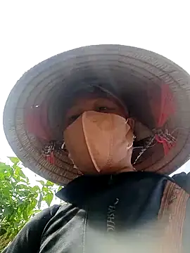 YeuAnhbigcock online show from June 28, 1:45 am