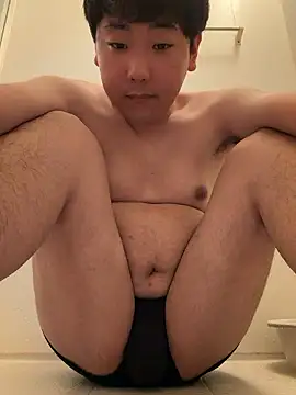 YuuYuu 010 online show from May 19, 10:17 pm