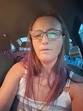 Queenle91 online show from May 15, 10:52 pm