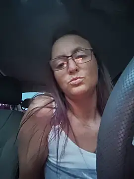 Queenle91 online show from May 15, 11:47 pm