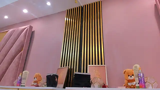 Anny bakers  online show from July 28, 3:32 pm