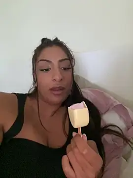 Snapshot of juicyprincess66 chatting on May 31, 7:14 pm juicyprincess66 online show from May 31, 7:14 pm