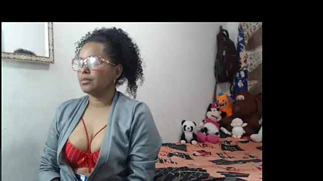 Snapshot of Doumorenos chatting on July 9, 11:15 pm Doumorenos online show from July 9, 11:15 pm