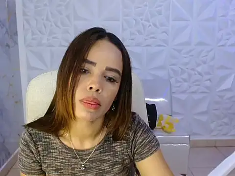 naomis 36 online show from July 29, 2:16 pm