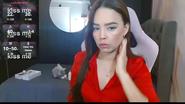 naomis 36 online show from July 24, 2:02 pm