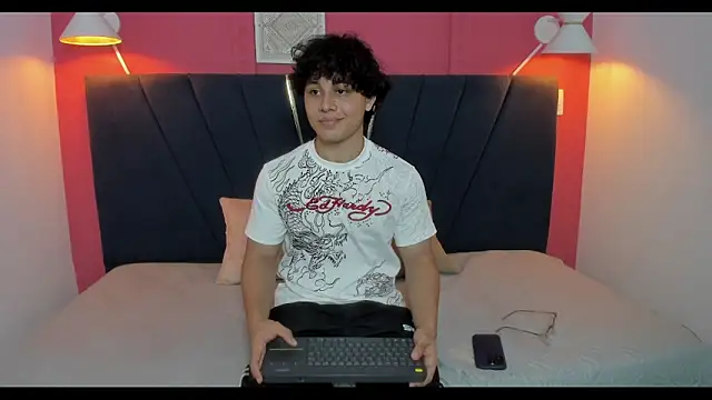 latin beast4 online show from May 30, 7:41 pm