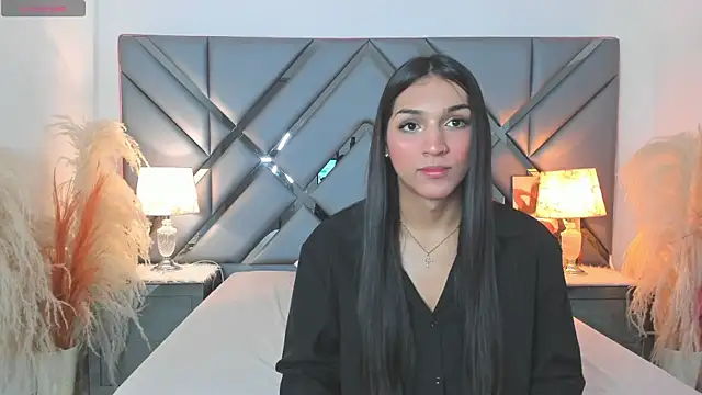 Snapshot of MadisonHerrera chatting on May 28, 4:57 pm MadisonHerrera online show from May 28, 4:57 pm