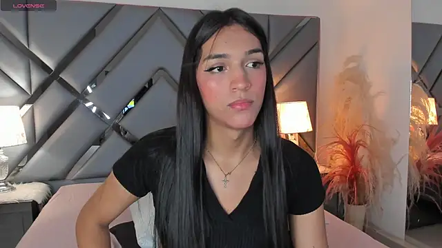 Snapshot of MadisonHerrera chatting on June 20, 12:32 pm MadisonHerrera online show from June 20, 12:32 pm