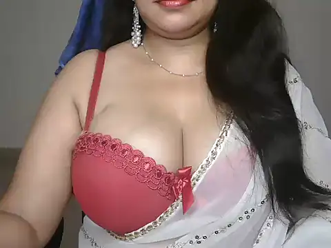 Snapshot of Yanshi23 chatting on July 6, 6:53 am Yanshi23 online show from July 6, 6:53 am
