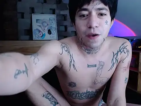 Tattooeddig online show from May 6, 5:00 am